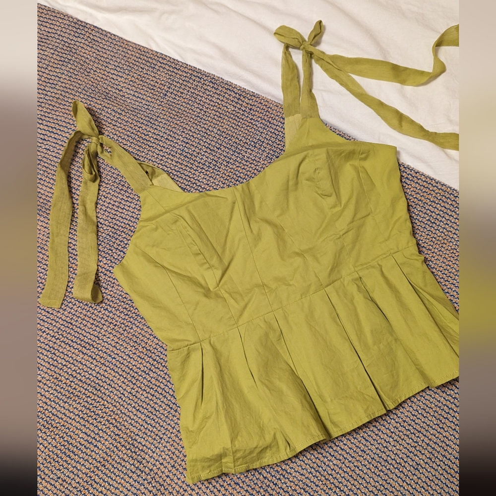 green peplum top